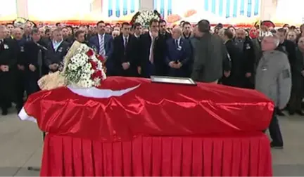 TBMM Başkanı Yıldırım, Hasan Basri Bozkurt'un Cenazesine Katıldı