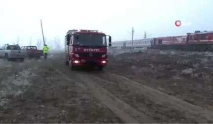 Sivas'ta Yolcu Treni ile Yük Treni Çarpıştı: 14 Yaralı