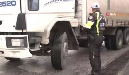 Kış Lastiği Uygulaması Polis Ekiplerini Harekete Geçirdi