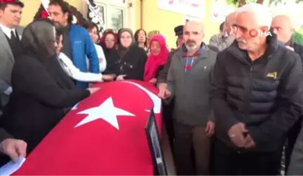 Ak Partili Vekilin Kardeşi Evinde Ölü Bulundu