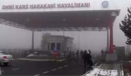 Kars'ta Hava Ulaşımına Kar ve Sis Engeli