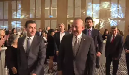 Dışişleri Bakanı Çavuşoğlu, Nikah Şahidi Oldu