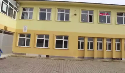 Muş Varto'da Aileleri İkna Edilen Kız Çocukları, Okula Başladı