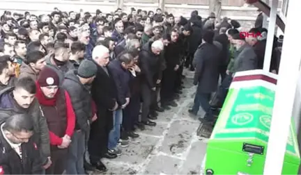Tokat Taraftar Grubu Lideri, Halı Saha Maçı Sonrası Kalp Krizi Geçirip Öldü