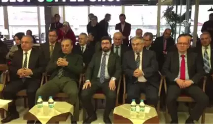 Bayat Ekmekten Yapılan Yemeklerle Yarıştılar