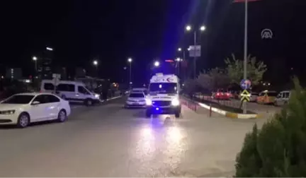 Mersin'de Trafik Kazası: 1 Polis Şehit, 2'si Polis 8 Kişi Yaralı (2)