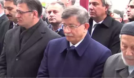 Davutoğlu Tokat'ta Cenaze Törenine Katıldı