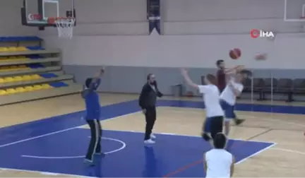 Basketbolda Elazığ'ın Kızları Süper Lig İstiyor