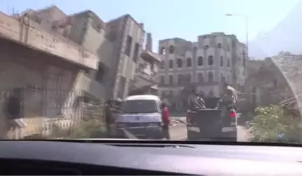 Yemen Yaralarını Sarmaya Çalışıyor (1)