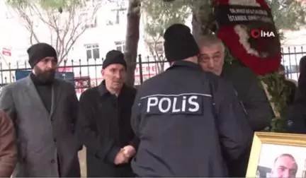 Görevi Başında Kalp Krizi Geçiren Polise Son Görev