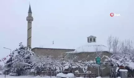 Harput'ta Kar Yağışı Kenti Beyaza Bürüdü