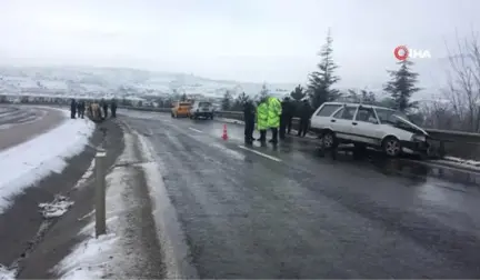 Çankırı'da Trafik Kazası: 4 Yaralı