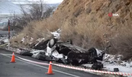 Nevşehir'de İki Otomobil Kafa Kafaya Çarpıştı: 2 Ölü, 2 Yaralı