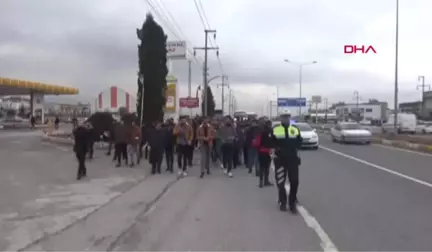 Adıyaman Kazada Ölen Üniversite Öğrencisi Gözyaşlarıyla Uğurlandı