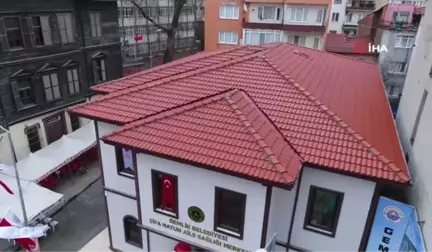 Gemlik'e Yağmur Gibi Hizmet Yağıyor