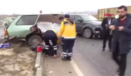 Tekirdağ Ciple Çarpışan Otomobil İkiye Bölündü 1 Ölü, 2 Yaralı