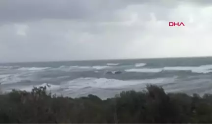 Antalya Fırtına ve Yağmur Antalya'da Hasara Neden Oldu