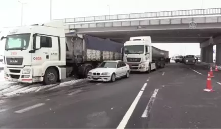 Soğuk Havada Sürücülere Çay Servisi