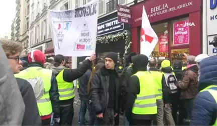 Sarı Yelekliler 10'ncu Kez Sokakta- Fransa'da Gazeteciler de 'Sarı Yelekliler'i Protesto Ediyor