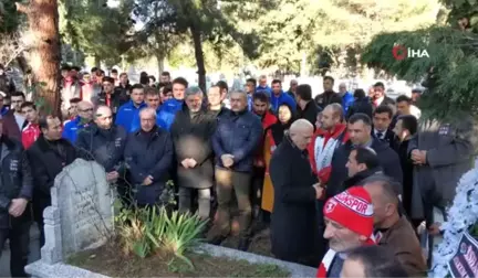 Samsunspor, 30 Yıl Önceki Kazada Ölen Teknik Adam ve Futbolcuları Andı