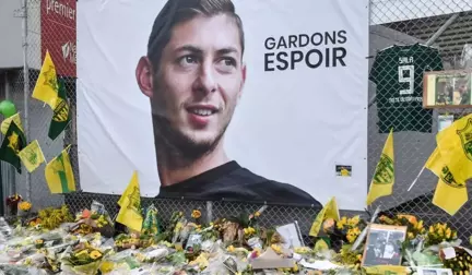 Futbolcu Emiliano Sala'yı Taşıyan Uçağın Enkazı Manş Denizi'nde Bulundu