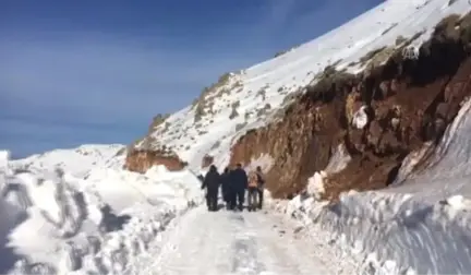 Sandıklı Kaymakamı Tortop, Kumalar Dağı'nın Zirvesine Çıktı