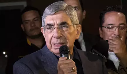 Nobel Barış Ödülü Sahibi Oscar Arias'a Tecavüz Suçlaması