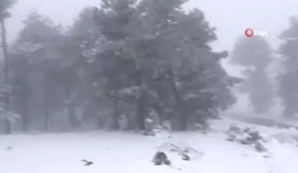 Bursa'nın Dağ İlçeleri Beyaza Büründü