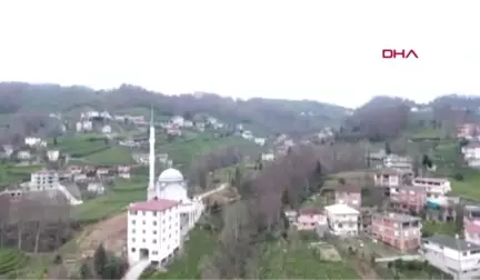 Rize Cami ve Kurs Binasının Altından Yol Geçiyor-Arşiv