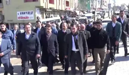 Şemdinli'de AK Parti Seçim Bürosu Açıldı