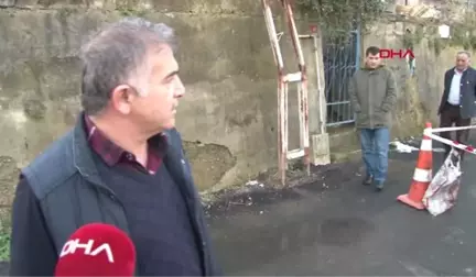 Beykoz'da Toprak Kayması; Bir Evde Hasar Oluştu