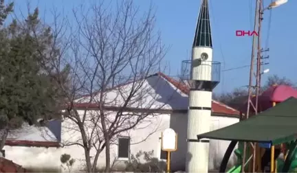 Manisa Bu Mahallede Yılın 9 Ayı Sadece 4 Kişi Yaşıyor