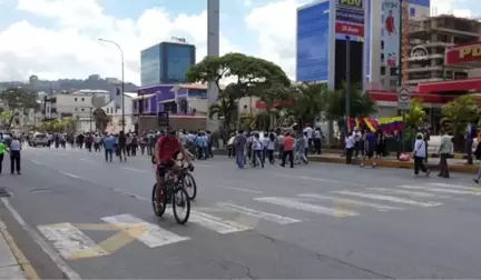 Guaido Halkı Yeniden Sokağa Çağırdı - Caracas