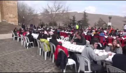 Kick Boksçulardan Eshab-ı Kehf Ziyareti