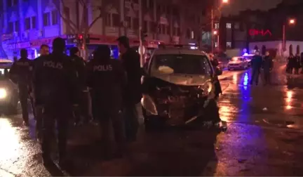 Konya Ambulans ile Polis Aracı Çarpıştı: 5 Yaralı