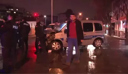 Konya'da Polis Aracı ile Ambulans Çarpıştı: 5 Yaralı