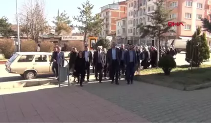 Kütahya Simav'da, Siyasete '8 Mart' Arası