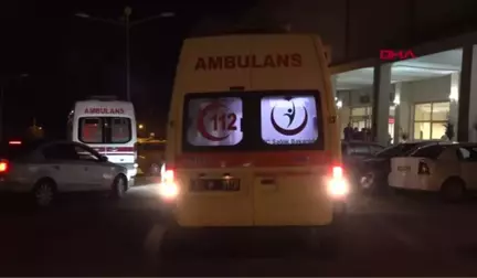 Şanlıurfa Kaza Yapıp, Otomobillerinden İnerek Tartışanlara Başka Bir Otomobil Çarptı: 3 Ölü, 5...