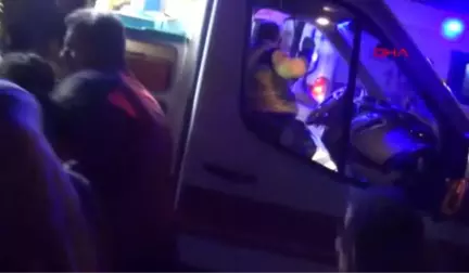 Isparta'da 3 Aracın Karıştığı Kazada 21 Kişi Yaralandı