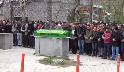 Karaman'da Bıçaklanarak Öldürülen Şahıs Toprağa Verildi