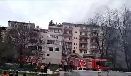 Vezirköprü'de Çatı Yangını