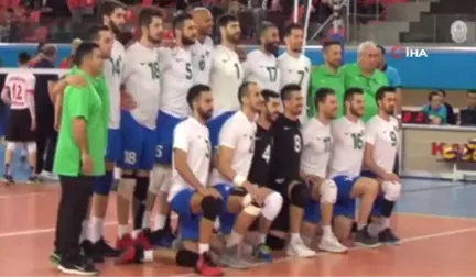 Voleybol 1. Lig Erkekler: Bursa Büyükşehir Belediyespor: 3 - Alanya Belediyespor: 2