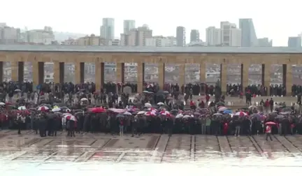Mansur Yavaş Anıtkabir'i Ziyaret Etti (2)