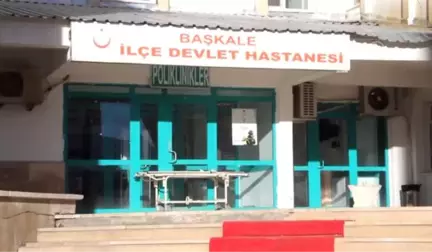 Başkale'de 6 Erkek Cesedi Bulundu