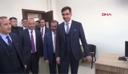 Bitlis'te AK Parti'li Tanğlay, Mazbatasını Alarak Göreve Başladı