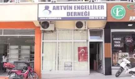 Engelliler Hayatının Her Alanında Olmalı