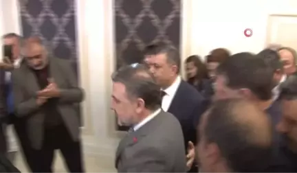 Esenyurt Belediyesi'nde Devir Teslim Töreni