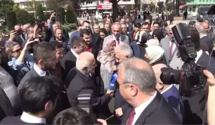 Binali Yıldırım'dan Düzce Belediye Başkanı Özlü'ye Tebrik Ziyareti