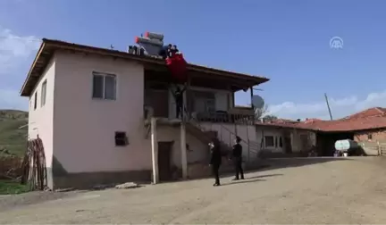 Şehit Er Yalçın Koca'nın Baba Evinde Yas