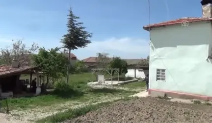 Bahçesindeki Tarihi Çeşmeyi Müzeye Bağışladı